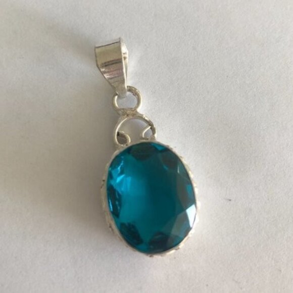 Sterling Silver Pendant Faceted Fx Blue Topaz Quartz Glass - Picture 13 of 13